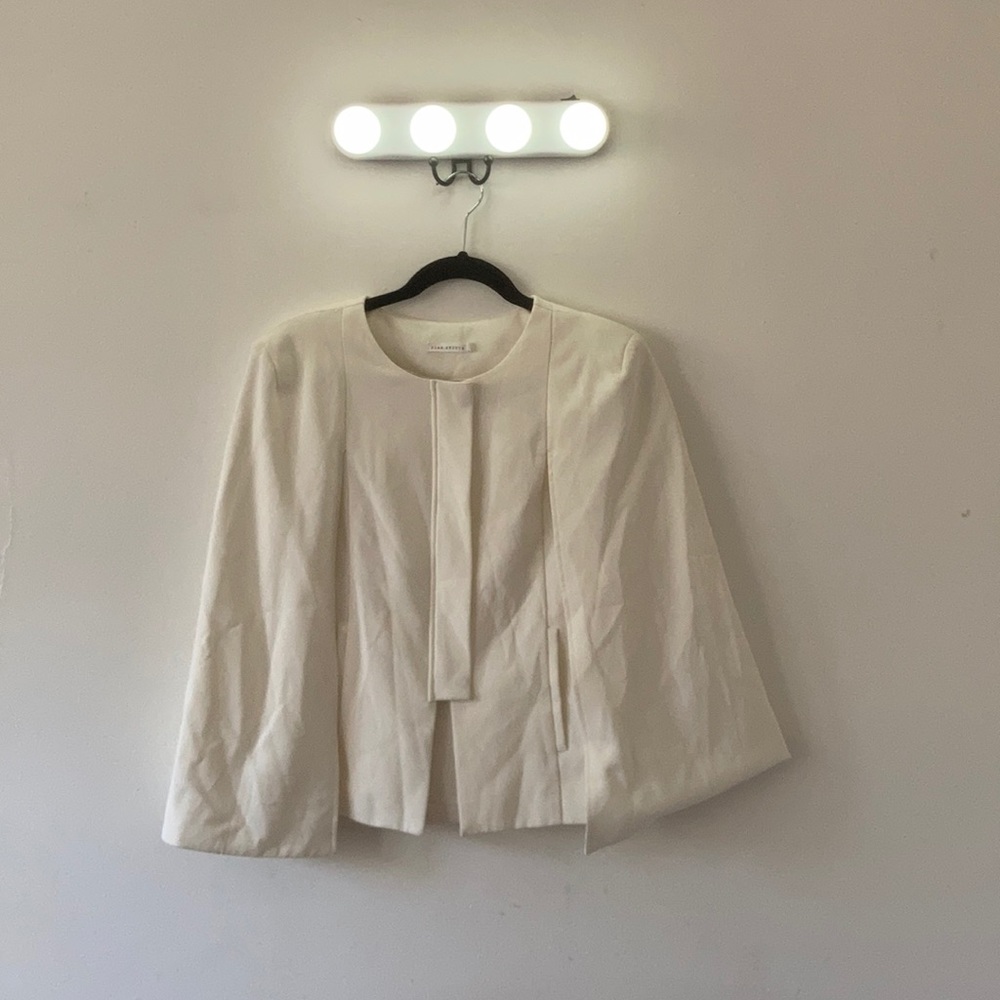 Pink stitch White cape jacket